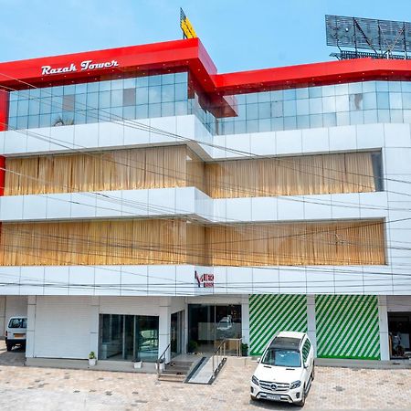 Отель Metro Residency Tirur Экстерьер фото